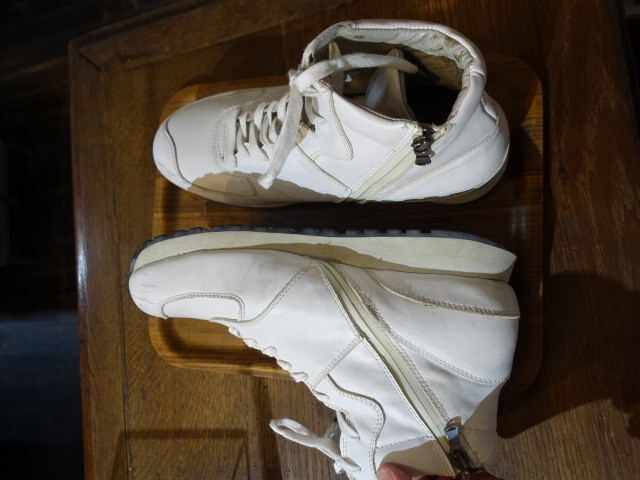 The Viridi-anne 16SS Mid Cut Sneakers WHITE レザー　スニーカー　サイドジップ　ステアレザー_画像2