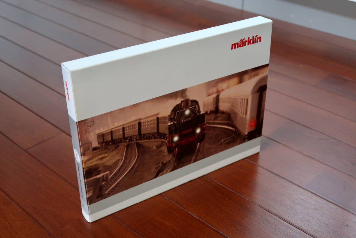 Mrklin ( MAERKLIN ) メルクリン “ Presentation Book for 2008/2009 英語版カタログ_画像1