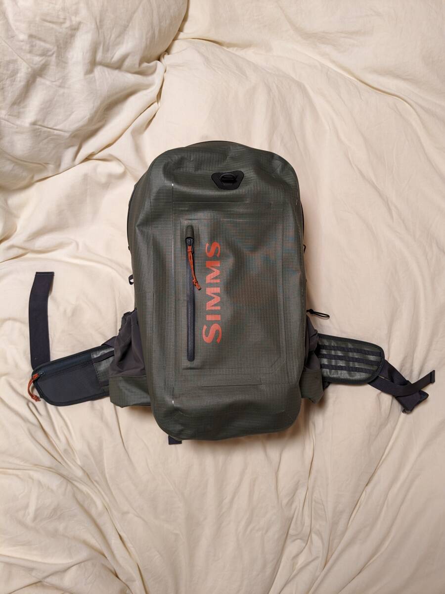 SIMMS DRY CREEK Z BACKPACK OLIVE シムス ドライクリーク Z バックパック バッグ オリーブ_画像1