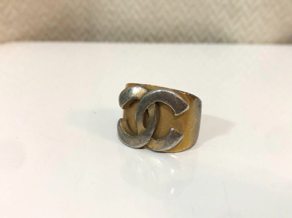 【中古現状品】CHANEL/ココマーク/リング/指輪/01 C/刻印/ブランドアクセサリー/シャネル/ゴールド/シルバー/金色 _画像1