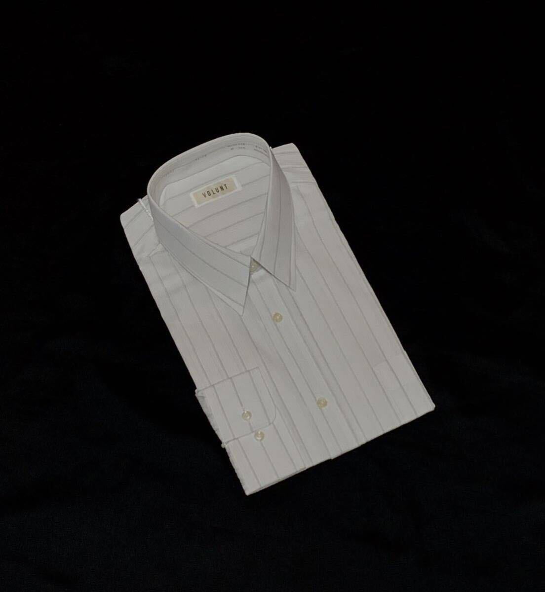(未使用) VOLUNT // 形態安定 長袖 ストライプ柄 シャツ・ワイシャツ (白) サイズ 42-78_画像4