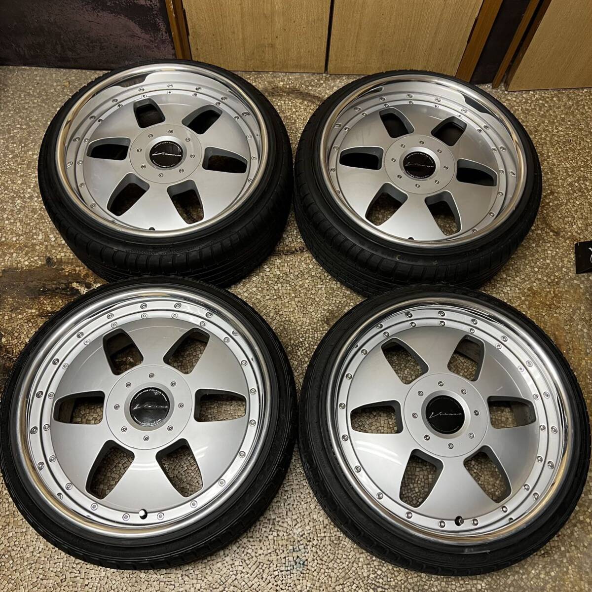 Yahoo!オークション - SSR ヴィエナクライス 18インチ 9j 9.5j Yahoo!オークション - SSR ヴィエナクライス 18インチ 9j 9.5j