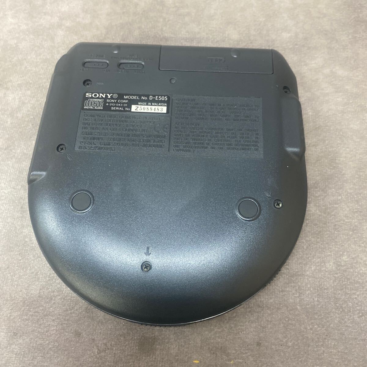 SONY CD WALKMAN CD Walkman D-E505 Sony junk operation not yet verification Walkman portable CD player 