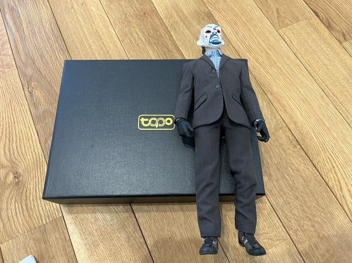 Yahoo!オークション - ダークナイト ジョーカー 銀行強盗 TOPO Yahoo!オークション - ダークナイト ジョーカー 銀行強盗 TOPO