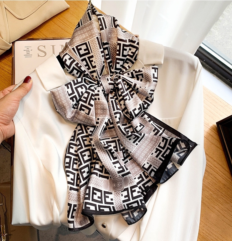 【W-17】新品レディース スカーフ上品ストール シルク風 春夏 長方形 多機能 ネッカチーフ_画像1