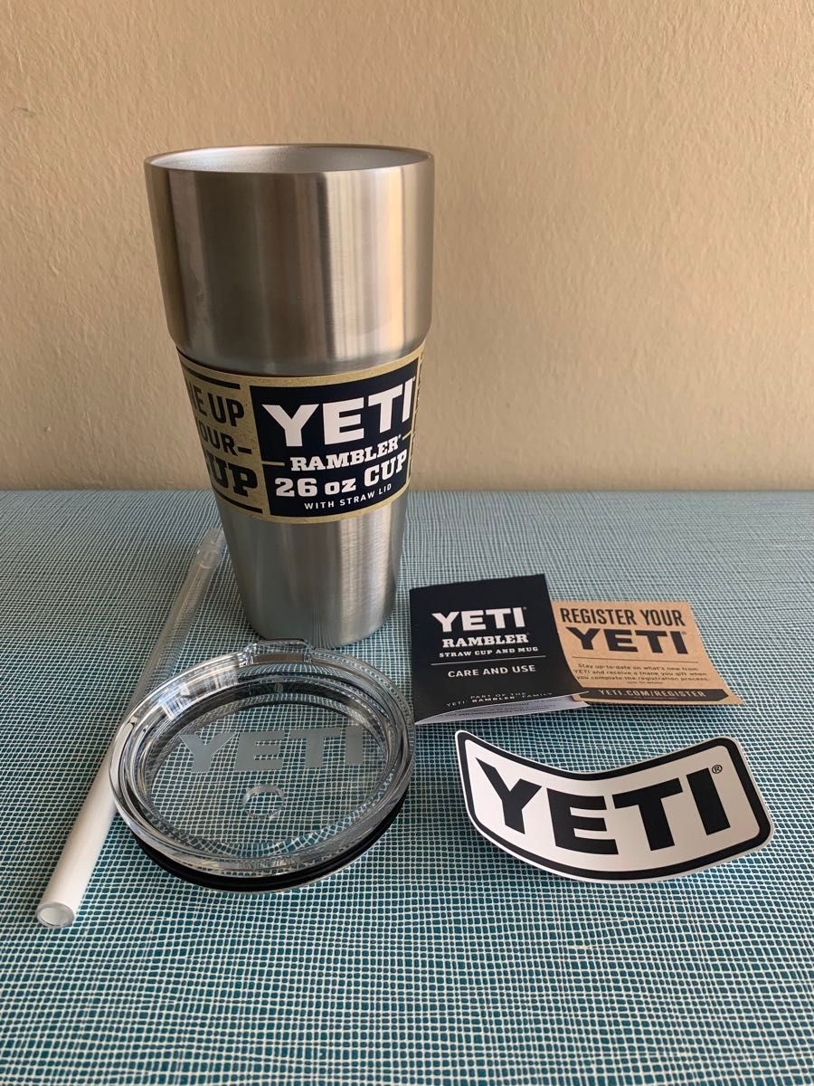 【新品未使用】 YETI  ストロー蓋付きランブラー 26oz