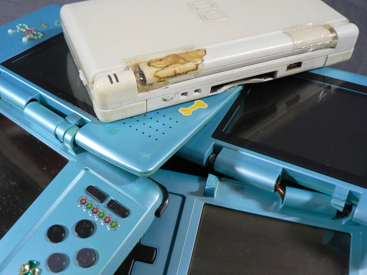 0A3F1　[ジャンク]　NINTENDO/任天堂　DS各種本体48台セット　DS/DS Lite/DSi/DSi LL/3DS/3DS LL　ACアダプター付　ニンテンドー_画像8