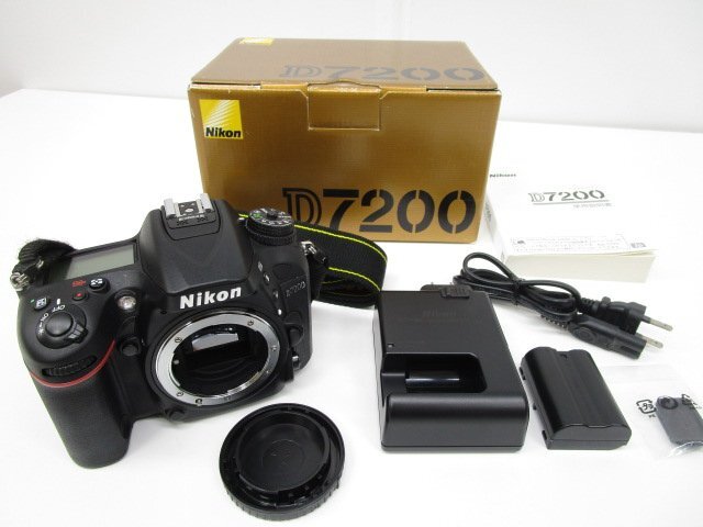 [即日発送]☆良品☆ Nikon ニコン D7200 ボディ デジタル一眼レフカメラ　361