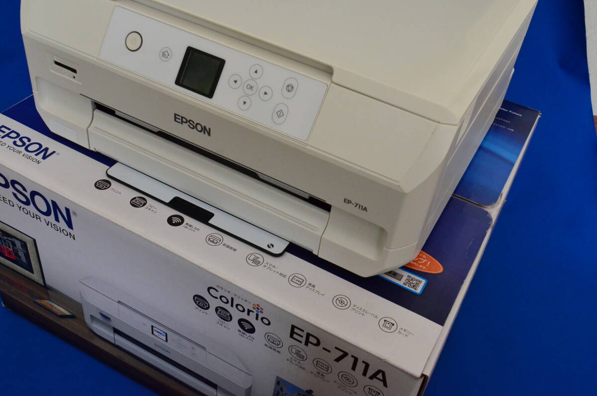 美品 EPSON エプソン EP-711A インクジェットプリンター カラリオ ホワイト A4 複合機 完動品 元箱付き 完全売り切り　_画像4