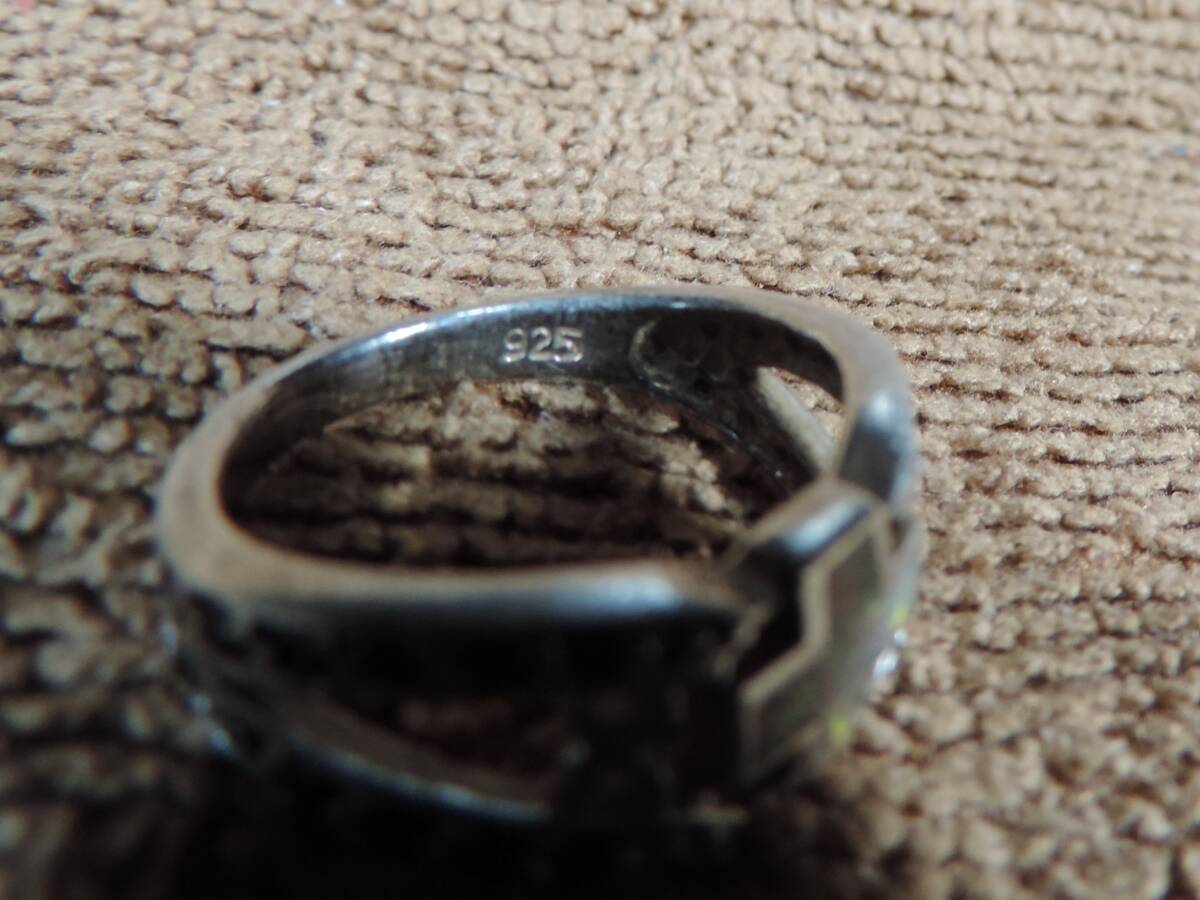 ヴィンテージ リング・指輪・925刻印有り・美品・カラーストーン付き(7x7ミリ)・10号・3.50g