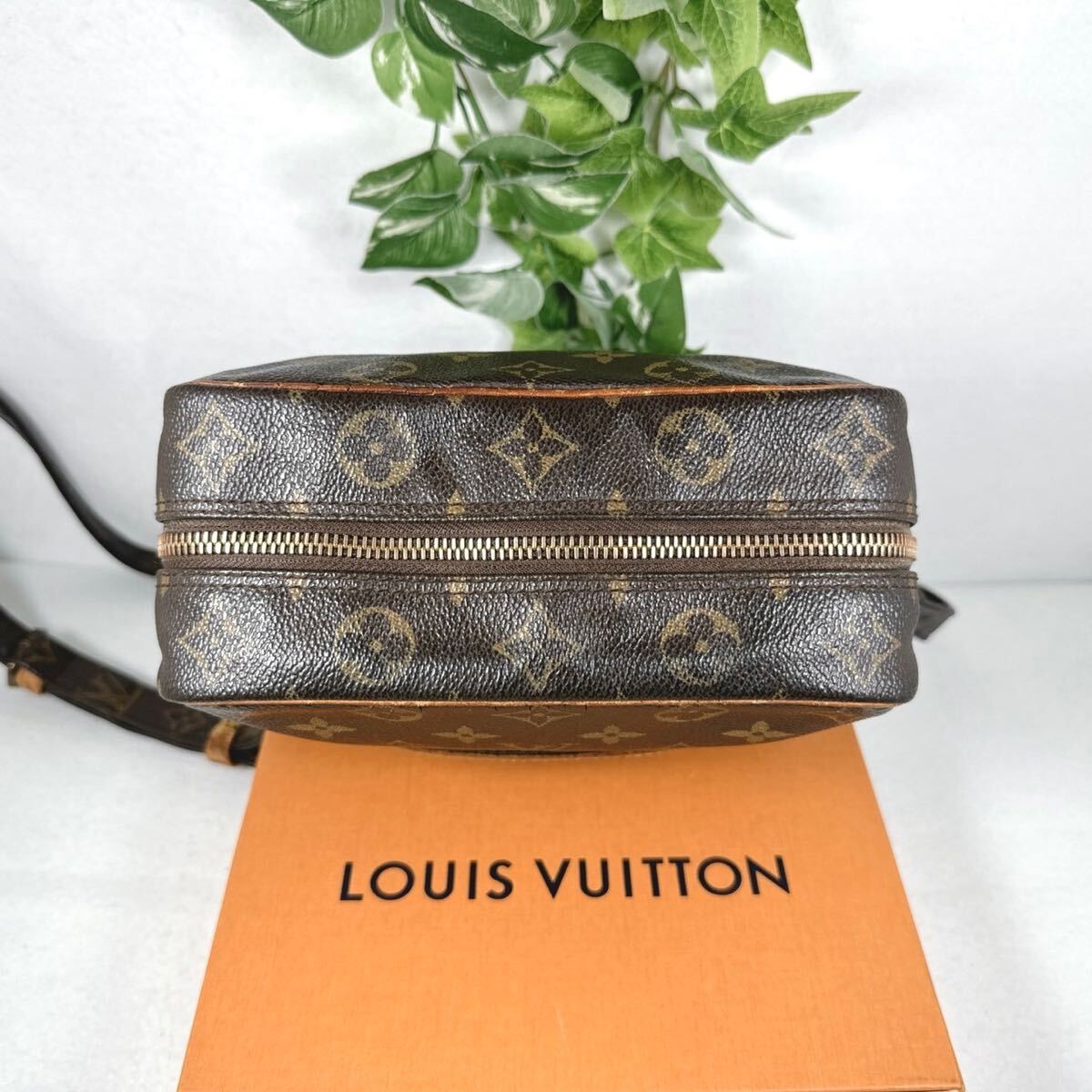 1円 LOUIS VUITTON ルイヴィトン ショルダーバッグ ダヌーブMM M45264 モノグラム シリアル8905SL_画像8