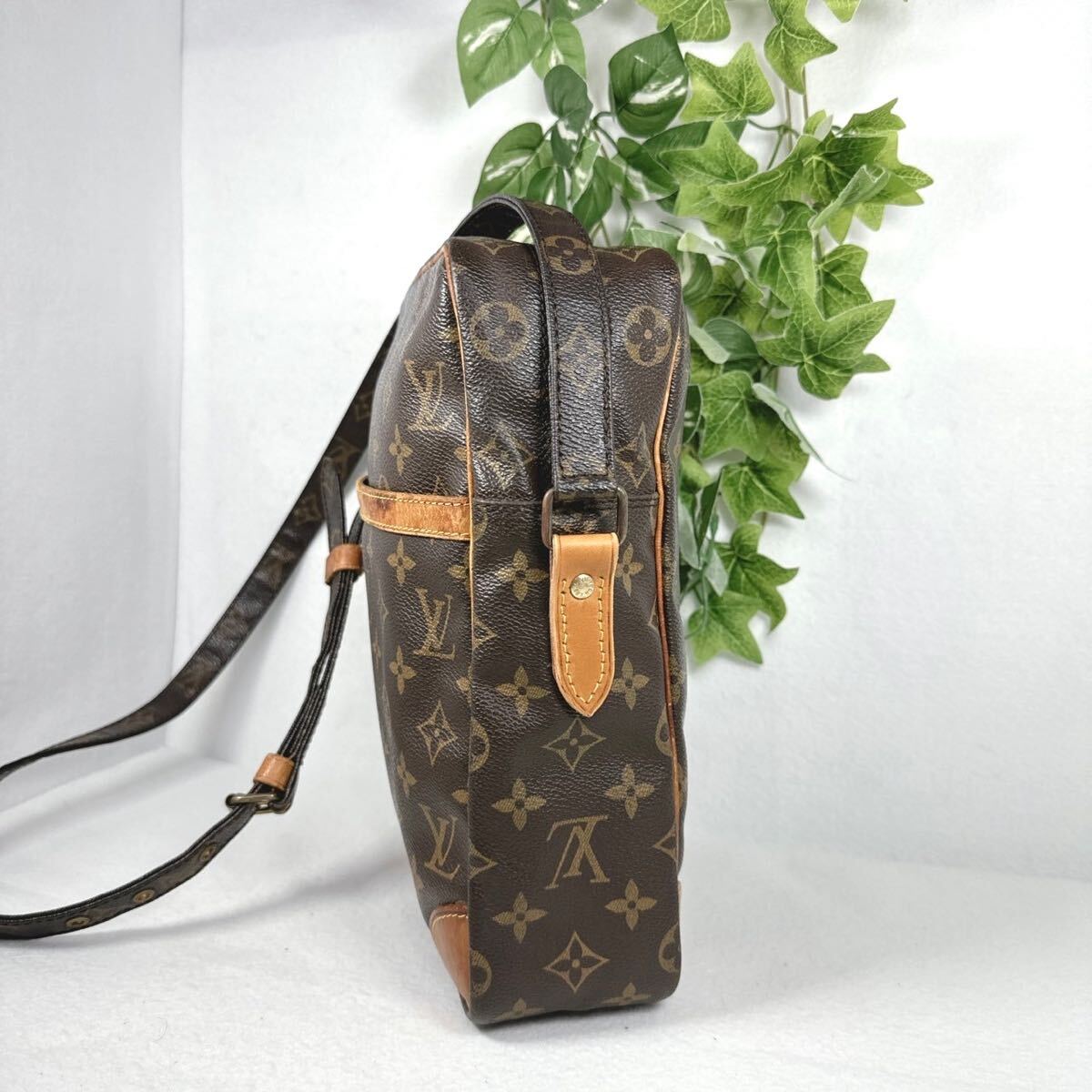 1円 LOUIS VUITTON ルイヴィトン ショルダーバッグ ダヌーブMM M45264 モノグラム シリアル8905SL_画像6