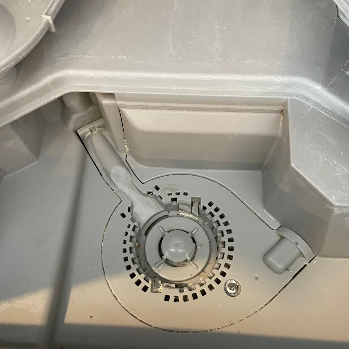 Panasonic パナソニック 置き型 食洗機 NP-TH4-W 食器洗乾燥機 Panasonic パナソニック 置き型 食洗機 NP-TH4-W 食器洗乾燥機