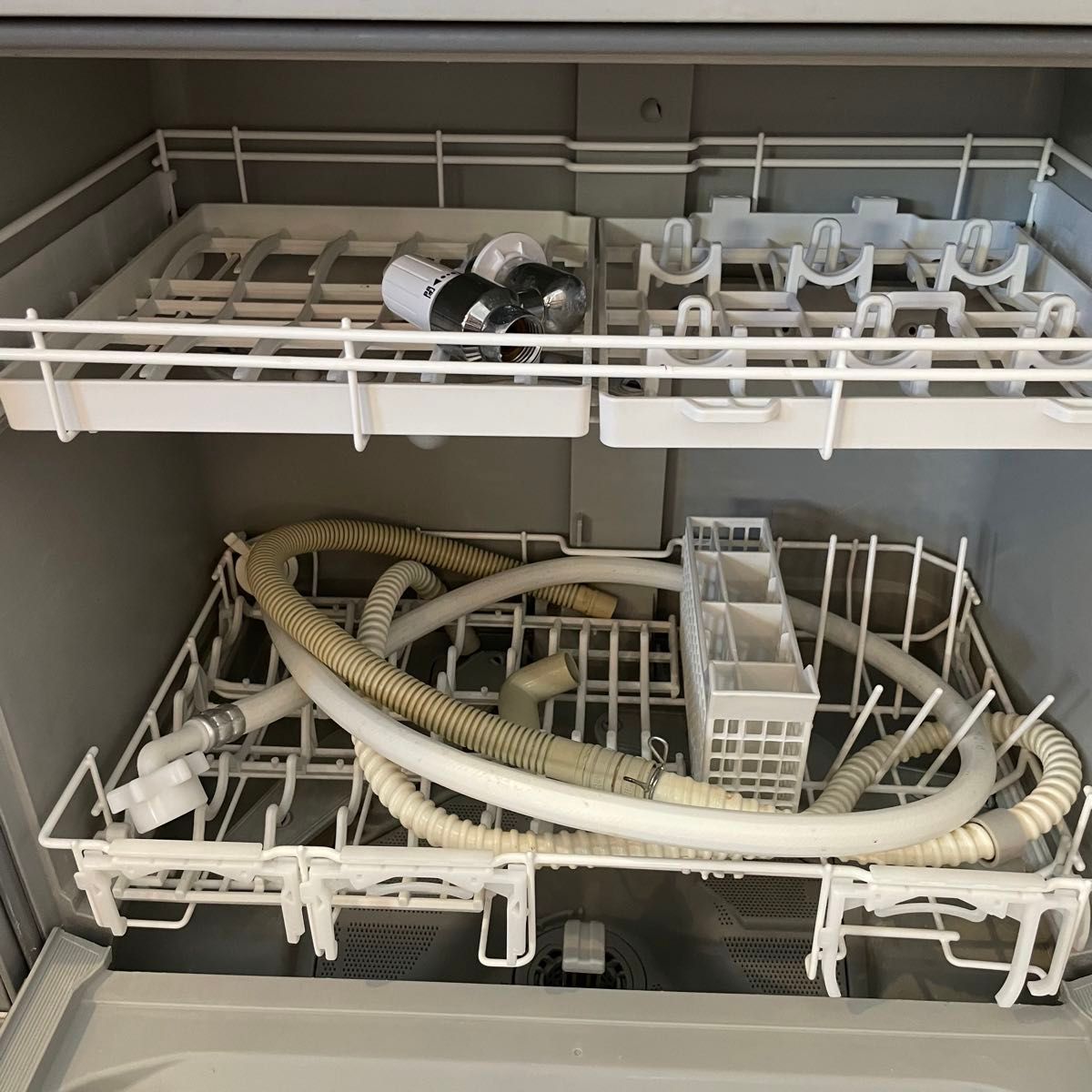 Panasonic パナソニック 置き型 食洗機 NP-TH4-W 食器洗乾燥機 Panasonic パナソニック 置き型 食洗機 NP-TH4-W 食器洗乾燥機