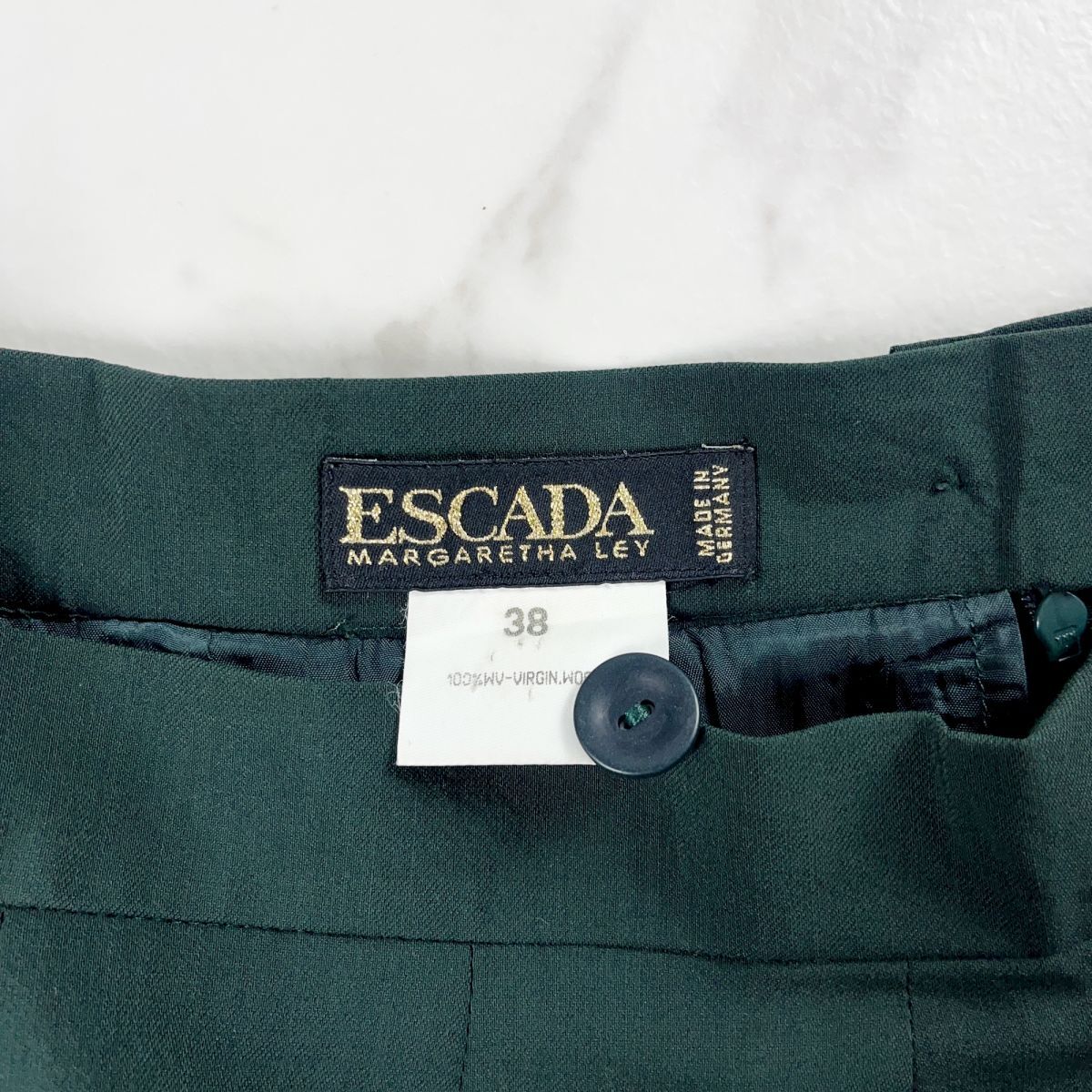 美品 ESCADA エスカーダ フレアスカート デザインスリット 膝丈 裏地あり ダークグリーン サイズ38*MC1222_画像6