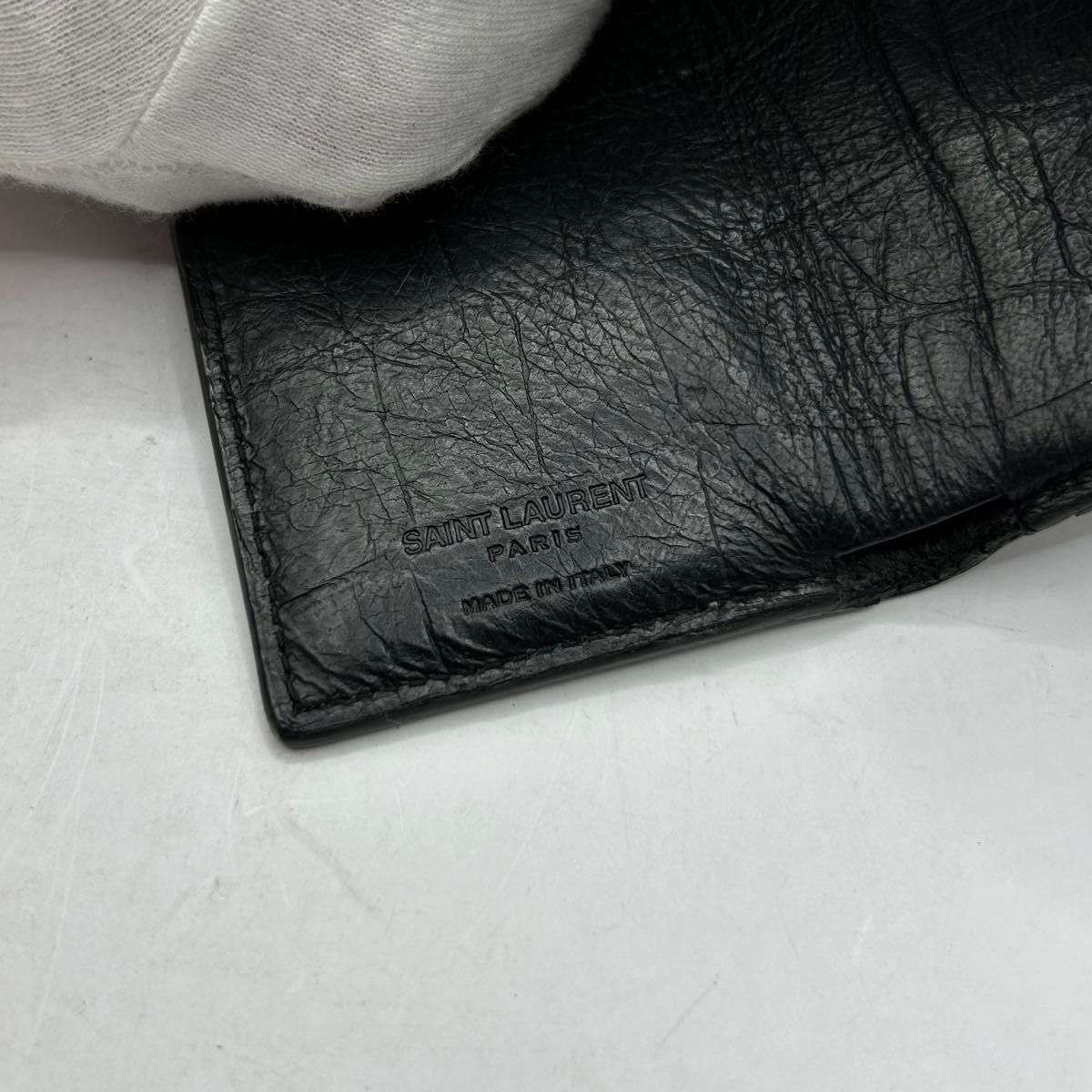 美品 Saint Laurent Paris サンローランパリ 三つ折り財布 クロコ エンボス ロゴ レザー 黒 ブラック