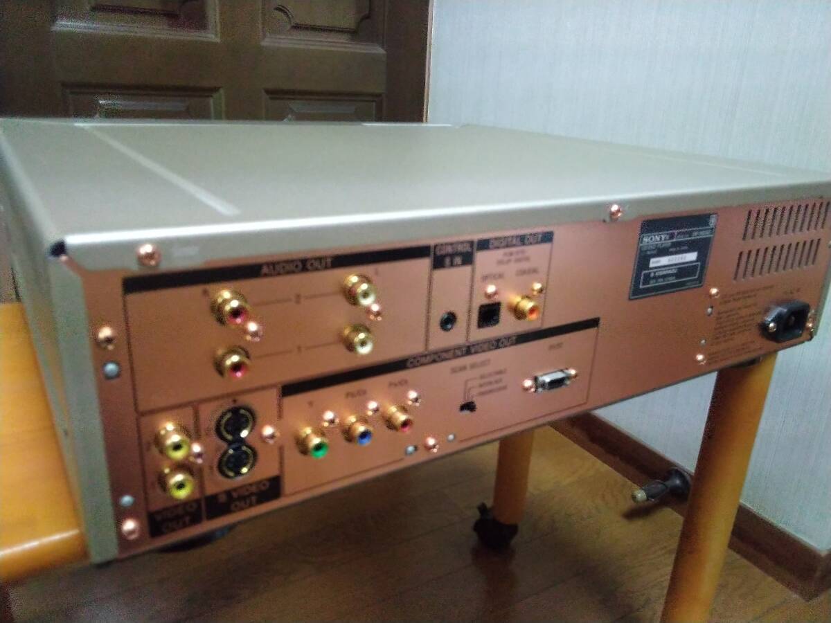 名機SONY CDプレーヤー　DVP-S9000ES Used 美品_画像4