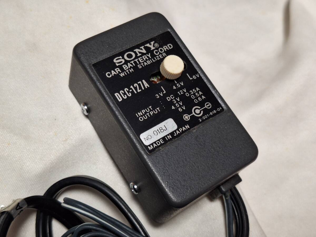 SONY DCC-127A カーバッテリーコード 外側プラス3V/4.5V/6V出力_画像2