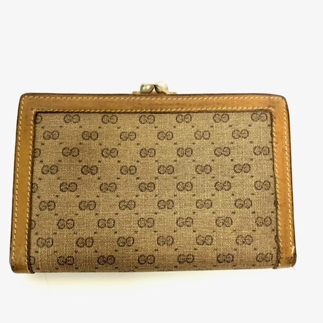 A2　GUCCI　グッチ　コンパクト　ウォレット　折り畳み　財布　がま口_画像2