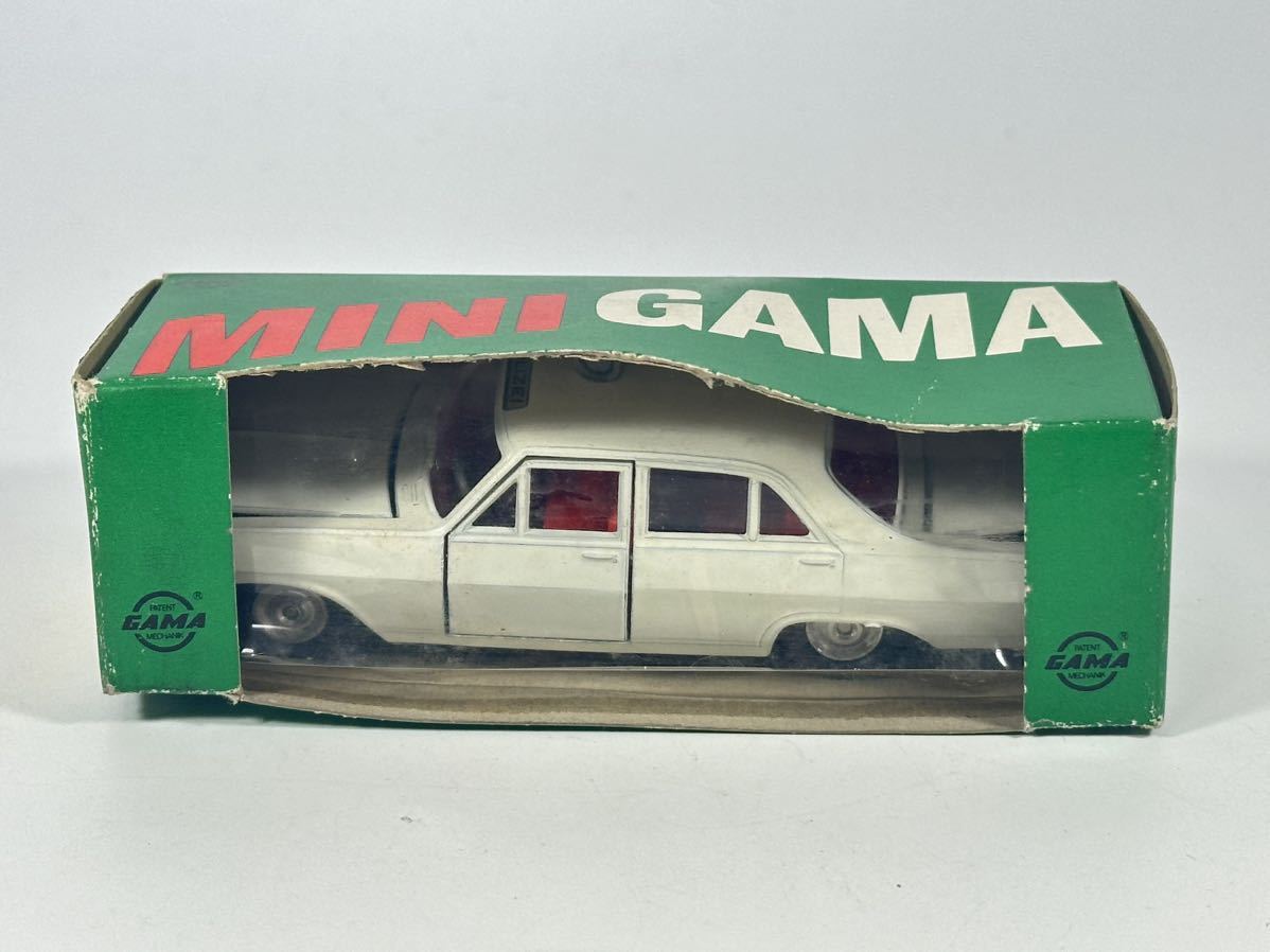 (s809) MINI GAMA 9714 OPEL ADMIRAL POLIZEI ミニカー 当時物_画像10