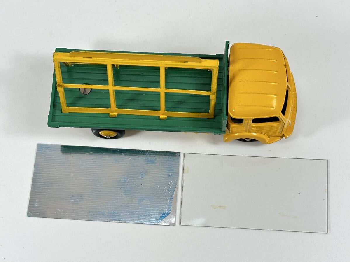 (s888) DINKY TOYS 33C MIROITIER SIMCA CARGO ディンキー ミニカー 当時物 _画像6