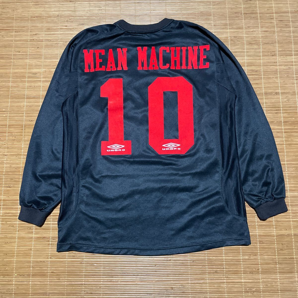 Bibian 比比昂- 00s UMBRO アンブロMEAN MACHINE 長袖サッカー Bibian 比比昂- 00s UMBRO アンブロMEAN MACHINE 長袖サッカー
