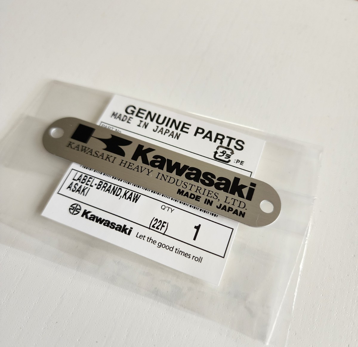 カワサキ純正　新品未開封　Kawasakiブランドラベル　カワサキエンブレム　カワサキプレート