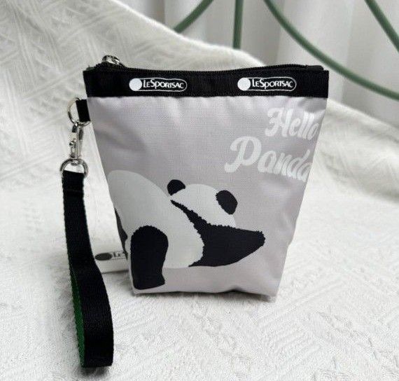 LeSportsac レスポートサック パンダ ポーチ|Yahoo!フリマ(旧 LeSportsac レスポートサック パンダ ポーチ|Yahoo!フリマ(旧