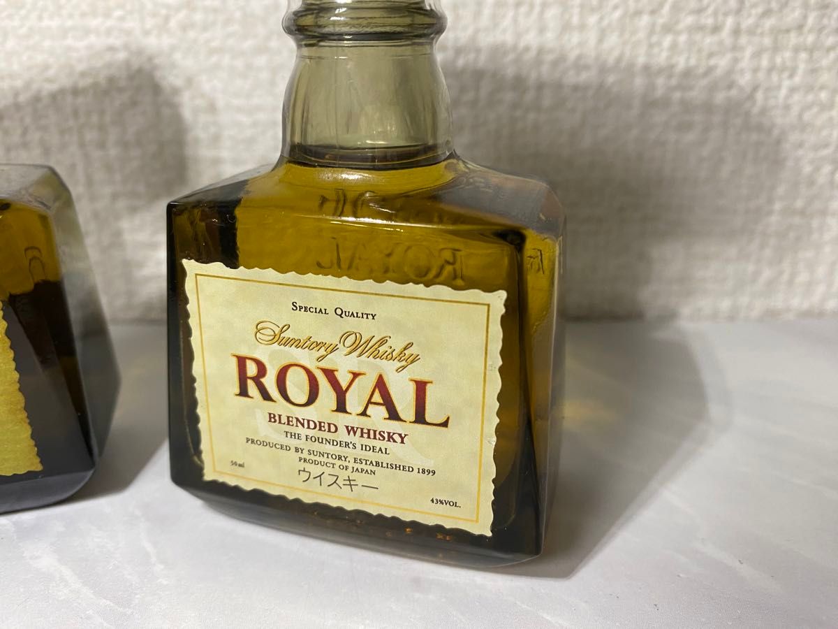 サントリーローヤル ミニボトル ローヤルSR特級&現行ローヤル サントリーローヤル ミニボトル ローヤルSR特級&現行ローヤル