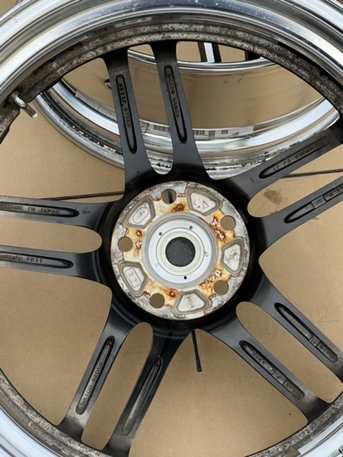 中古ホイール４本セット　WEDS 19×8JJ+42 PCD114.3 アルファード ヴェルファイア エスティマ クラウン マジェスタ _画像7