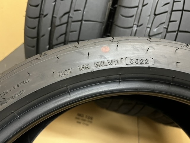 中古タイヤ４本セット　BFGOODRICH 225/40/18 2022年製) ほぼ新品のタイヤ_画像10