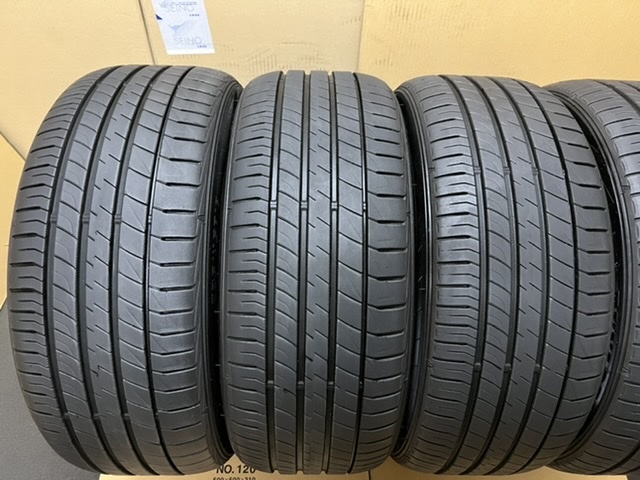 中古タイヤ４本セット　DUNLOP 225/45/18 2022年製(中古タイヤ４本セット　DUNLOP 225/45/18 2022年製_画像2