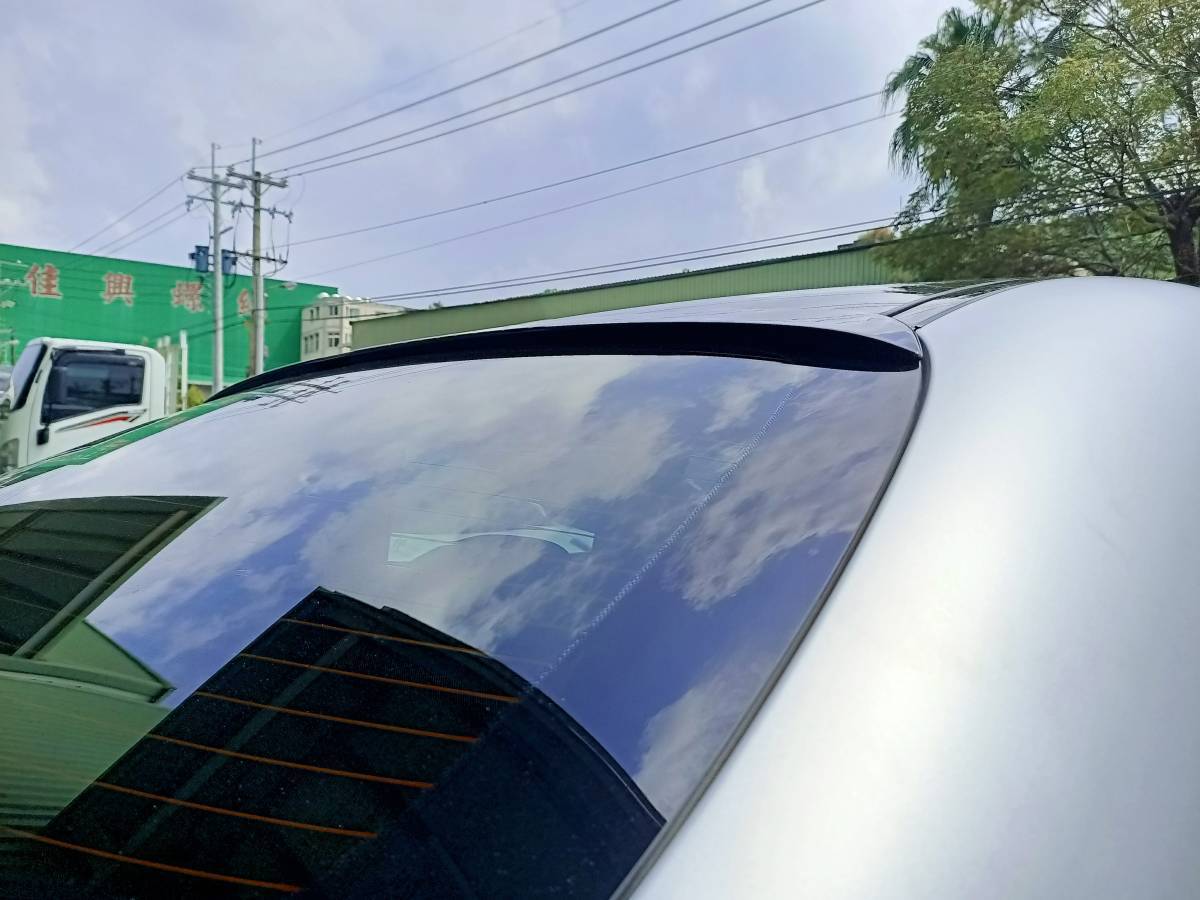 【何色でも塗装可能】OE Type ベンツ E W213 セダン 塗装費込 リア ルーフスポイラー リヤガラススポイラー 2017-2023の画像6