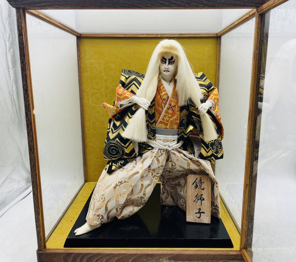 引取歓迎 !!【1円スタート】時代 仏教 美術 鏡獅子 ギフト レトロ コレクション ガラスケース 日本人形 現状品 DM0329Mの画像1