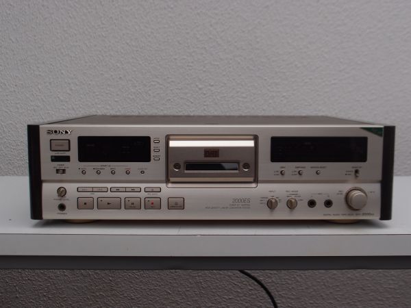 SONY ソニー 2000ES DTC-2000ES DATデッキ デジタルオーディオテープデッキ 現状品 / オーディオ_画像1