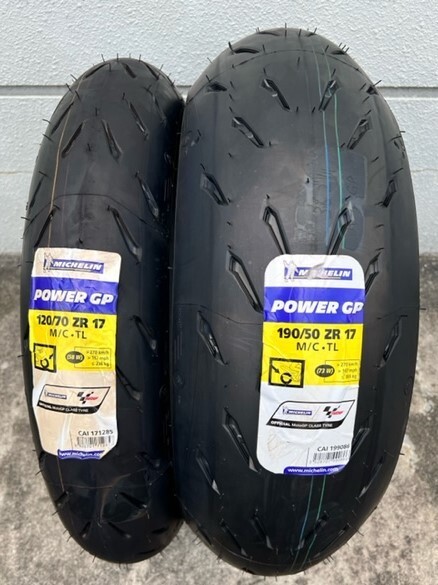 新品 2022年製 ミシュラン パワーGP 120/70ZR17 190/50ZR17 前後セット MICHELIN POWER GP 送料込 49,900円 (190269)_画像1