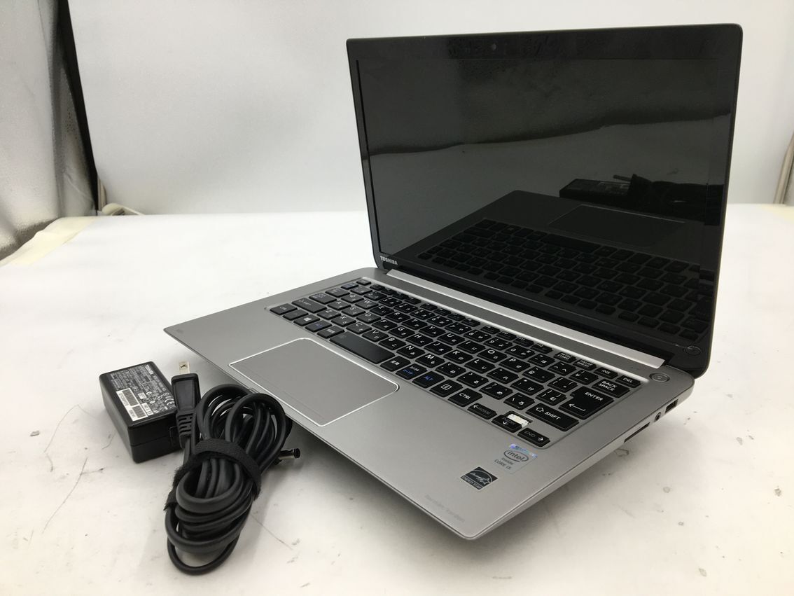 TOSHIBA/ノート/第4世代Core i5/メモリ4GB/4GB/WEBカメラ有/OS無-240117000741823_正面 M