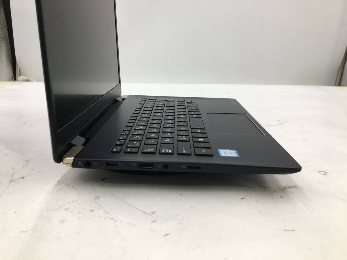 TOSHIBA/ノート/第8世代Core i7/メモリ8GB/WEBカメラ有/OS無/Intel Corporation UHD Graphics 620 32MB/ドライブ-240209000791519_側面（左）M