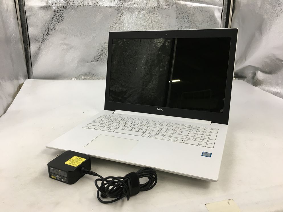 NEC/ノート/HDD 1000GB/第8世代Core i7/メモリ4GB/4GB/WEBカメラ有/OS無/Intel Corporation UHD Graphics 620 32MB-240314000854643_正面 M