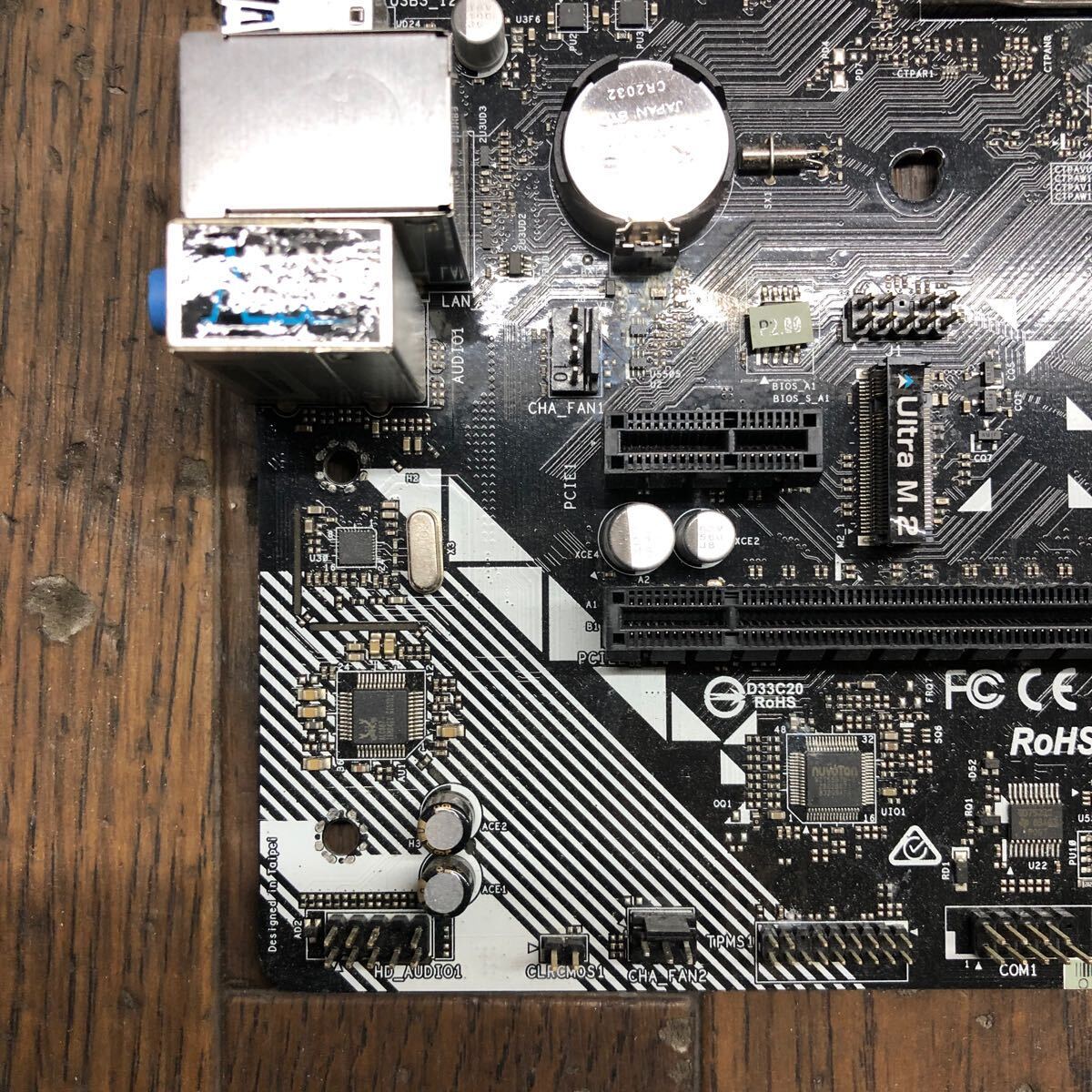 MG3-11 激安 マザーボード ASRock A320M-HDV SOCKET AM4 BIOS立ち上がり確認済み ジャンク_画像3