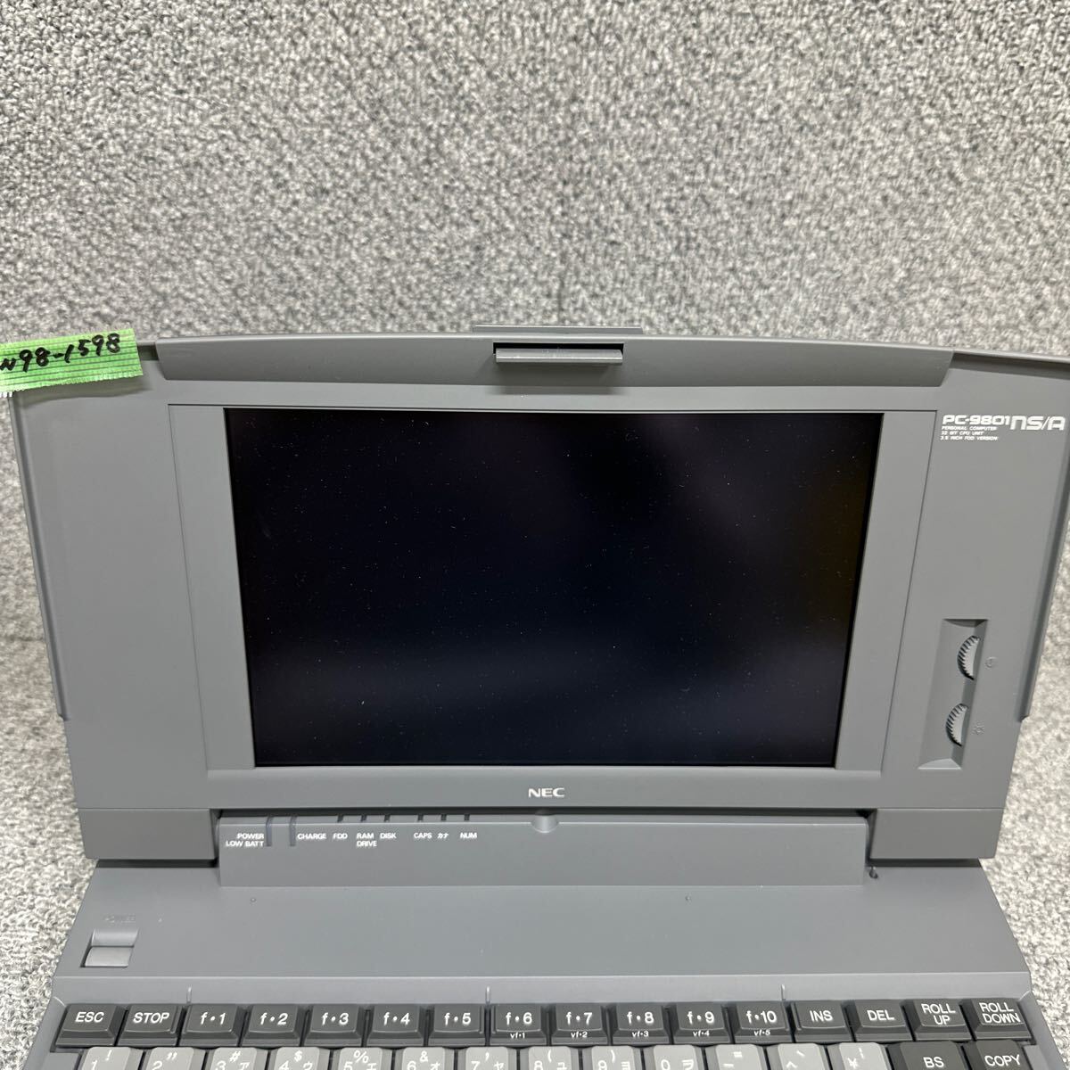 PCN98-1598 激安 PC98 ノートブック NEC PC-9801NS/A 通電不可 ジャンク 同梱可能_画像2