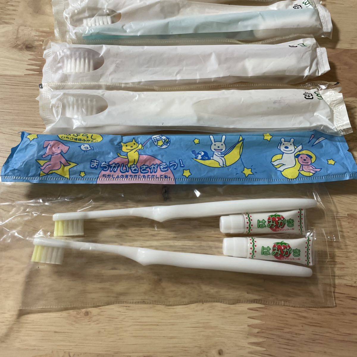 ホテルアメニティ 子供用歯ブラシ 9本セットの画像3