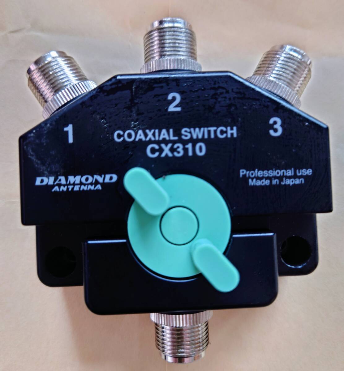 ダイヤモンド　★同軸切替器　CX-310N(N型コネクター）1回路3接点　中古_画像1