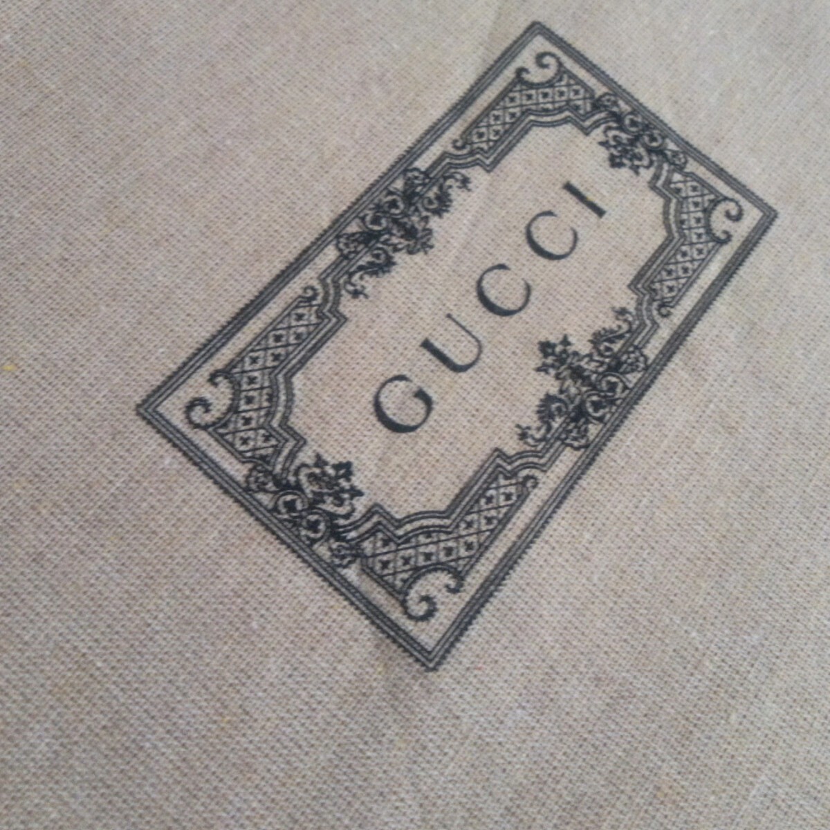 〔グッチ〕35×47cm 保存袋 巾着袋 布袋 保管袋 GUCCI 正規品 ブラウン系 （0047)の画像3