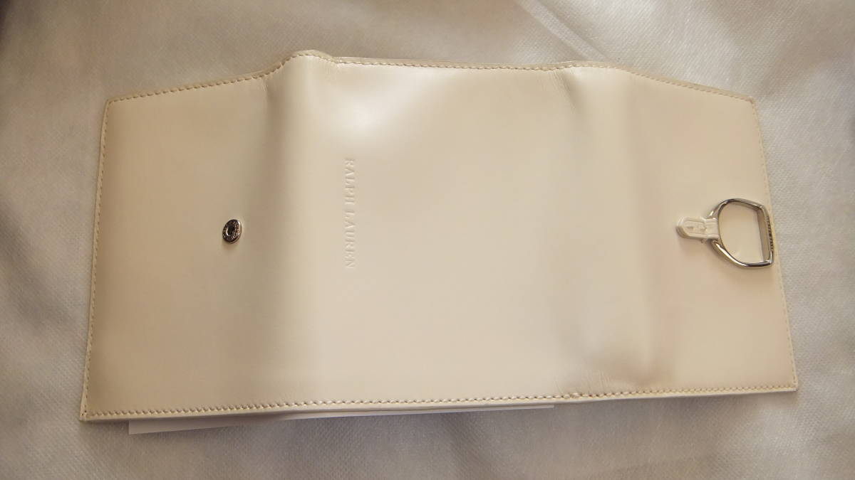  Ralph Lauren leather emblem three folding purse ivory white color difference . equipped 