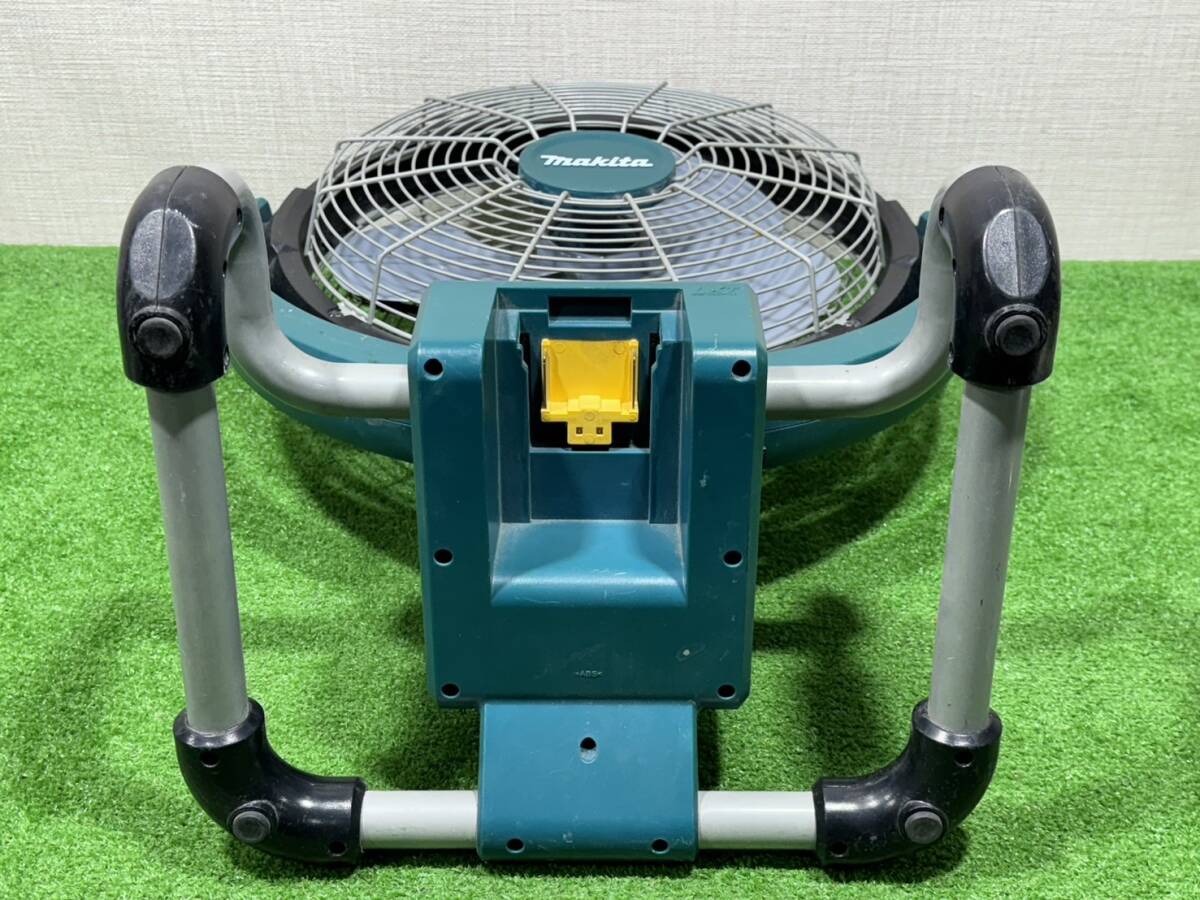 （Ｍ766）MAKITA makita マキタ 充電式産業扇　CF300D 扇風機　ファン　動作確認済み　現場　工具_画像7