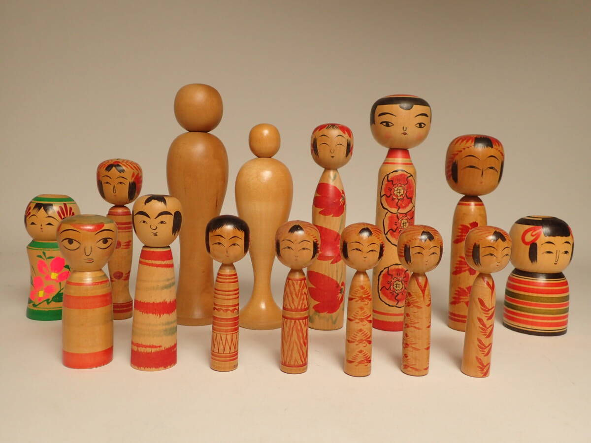 B-503 C-7 伝統工芸 こけし 民芸 郷土玩具 日本人形 天然木 木工芸 伝統こけし 9.0cm～18.0cm_画像1