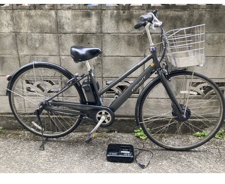 ブリヂストン中古電動アシスト自転車　アルベルトe 27インチ　程度良好　引き取り希望　東京より_画像1