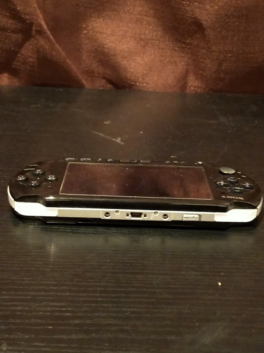 1円～ SONY プレイステーションポータブル PSP 　PSP-3000 動作確認済み 箱あり_画像4