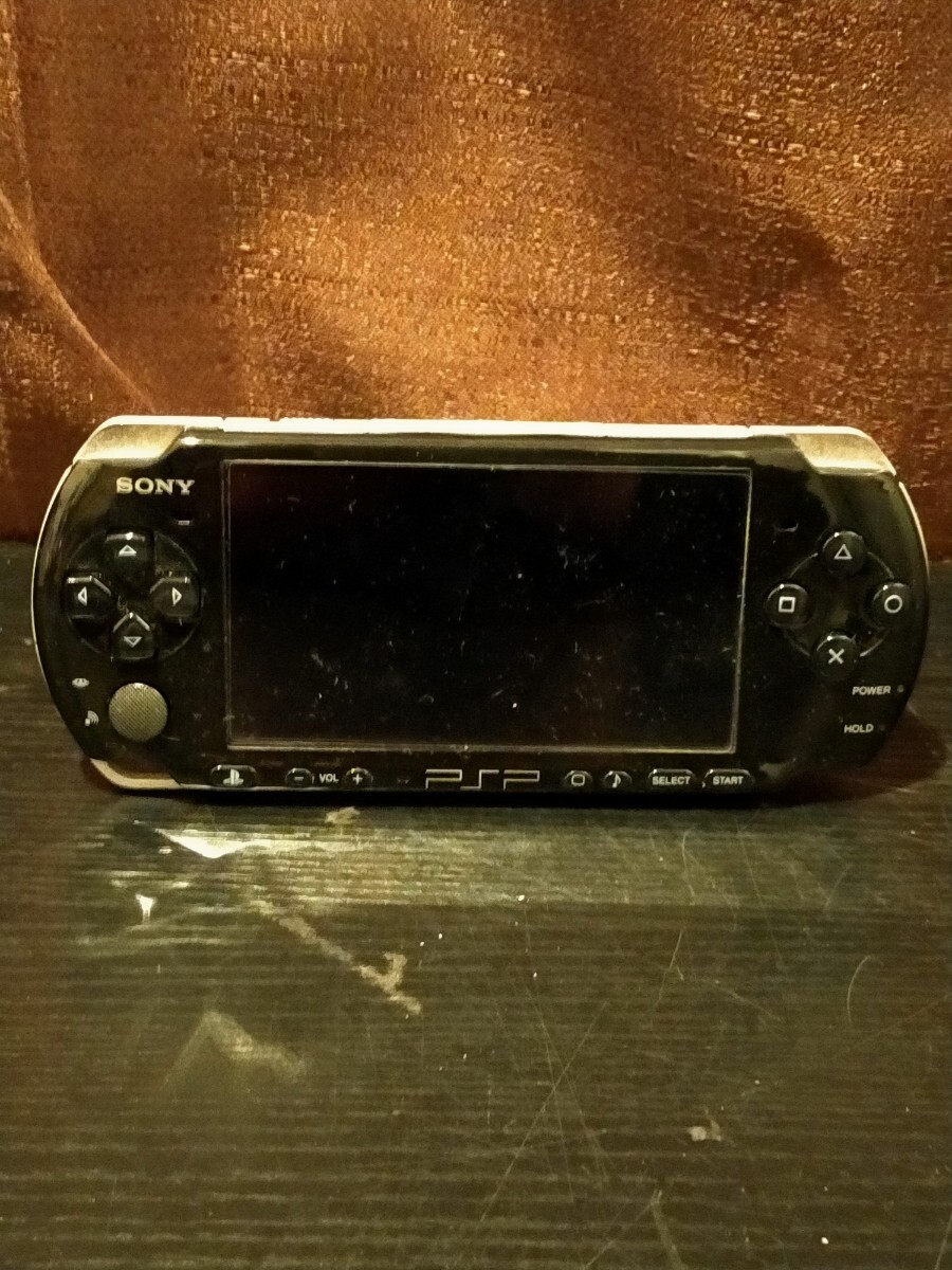 1円～ SONY プレイステーションポータブル PSP 　PSP-3000 動作確認済み 箱あり_画像3